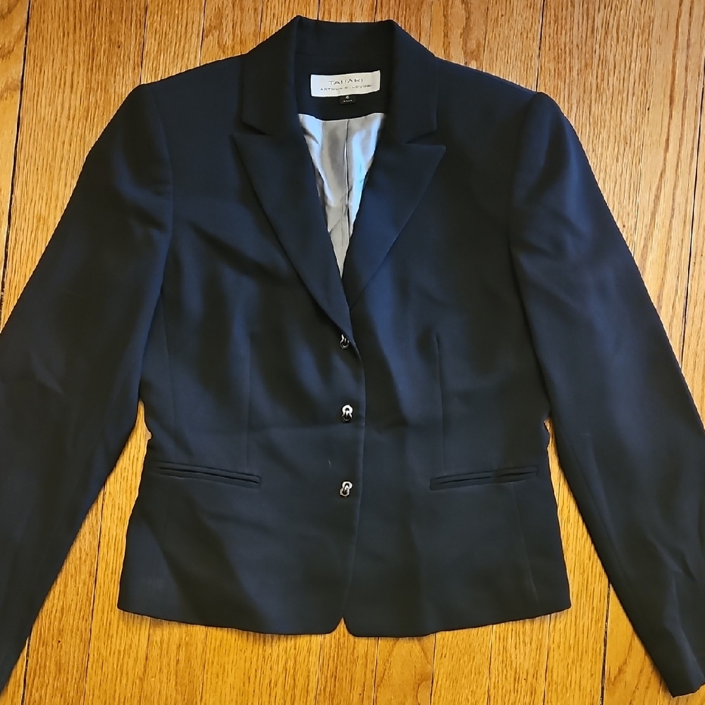 Tahari ASL Women's Black Blazer, Size 6, Button Closure